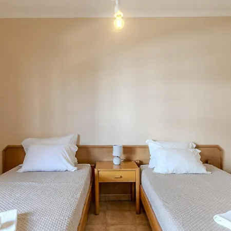 #392 Spacious 4br In Shared Pool Albufeira